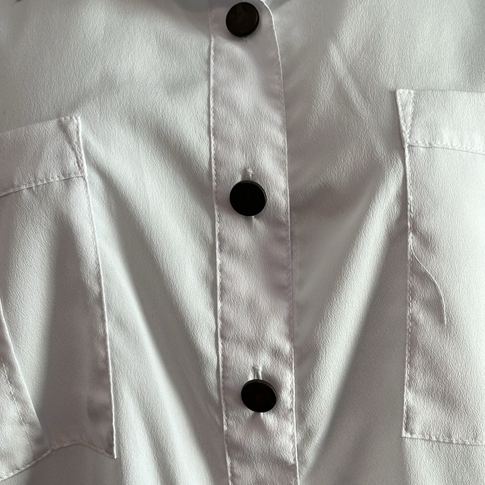 Beverly Drive 16-18W Button Down Shirt - Picture 2 of 6